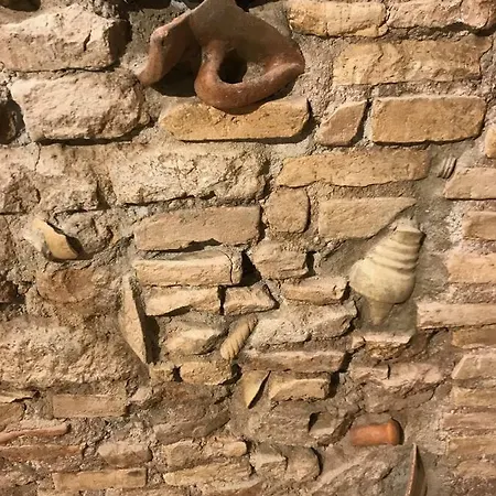 La Casa Dei Marmi * Roma