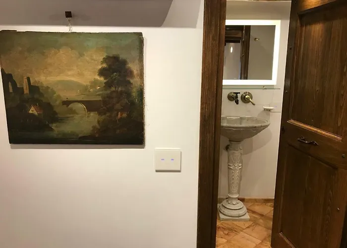 La Casa Dei Marmi * Rome