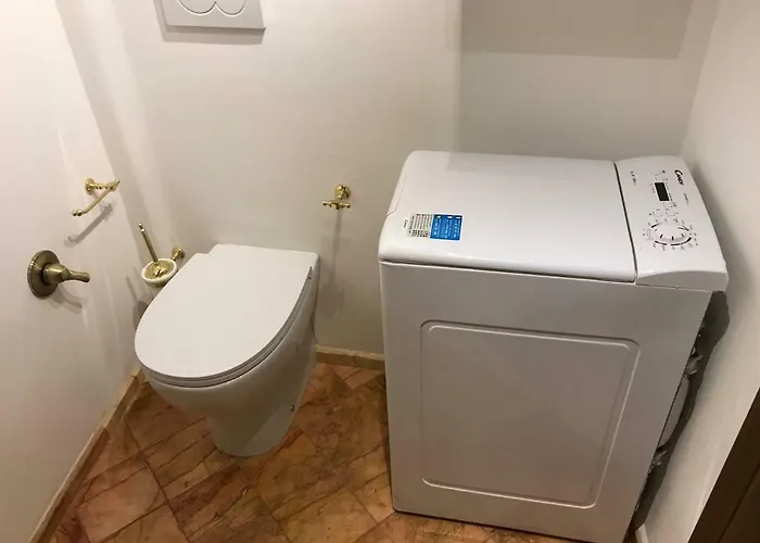 La Casa Dei Marmi Rome